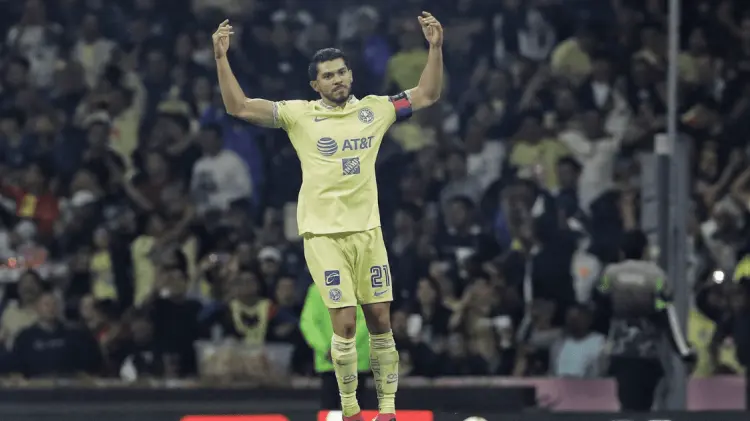 Henry Martín llegó a 14 goles este torneo. (Foto: Agencia Reforma/EXPRESO)