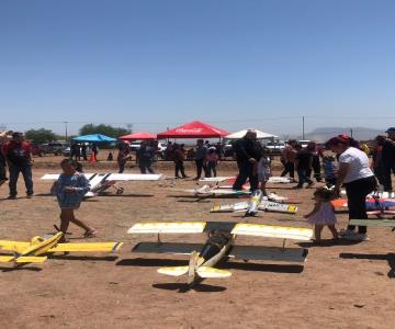 Exhiben aviones y helicópteros a escala para niños en Cajeme