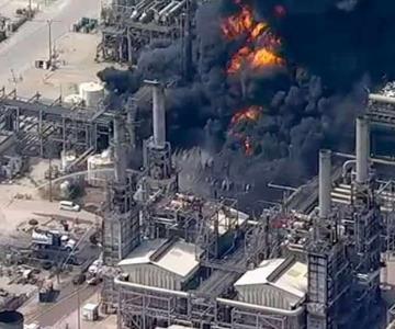 Reportan incendio en refinería Deer Park