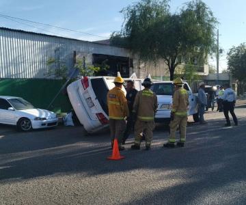 Choque triple en la Balderrama sólo deja pérdidas materiales