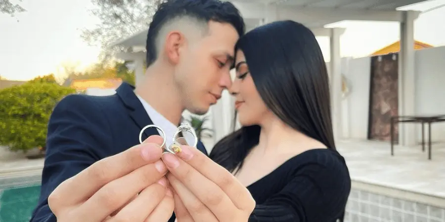¿Quién es Lilian Griego? Novia de Carlos Parra se mantiene en silencio