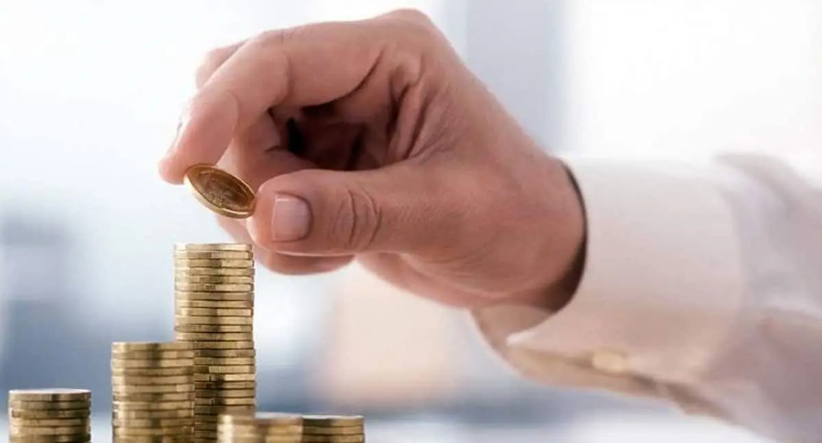 Crecen ingresos tributarios 2.4% de enero a abril