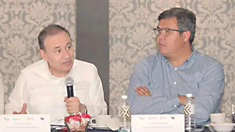 Alfonso Durazo y Octavio Almada Palafox. (Foto: Especial / EXPRESO)