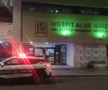 Policías trasladan al hospital a menor que sufrió una picadura de alacrán