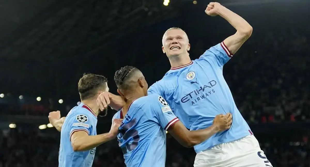 Manchester City gana tercera Premier League consecutiva