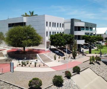 Reconocen a egresados del Tec de Monterrey campus Sonora