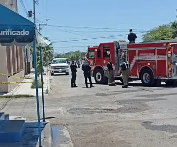 Explota transformador en la Jacinto López y se prende en llamas