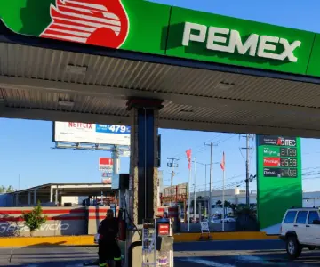 Ponen en pausa 600 permisos gasolineros por la desaparición de CRE
