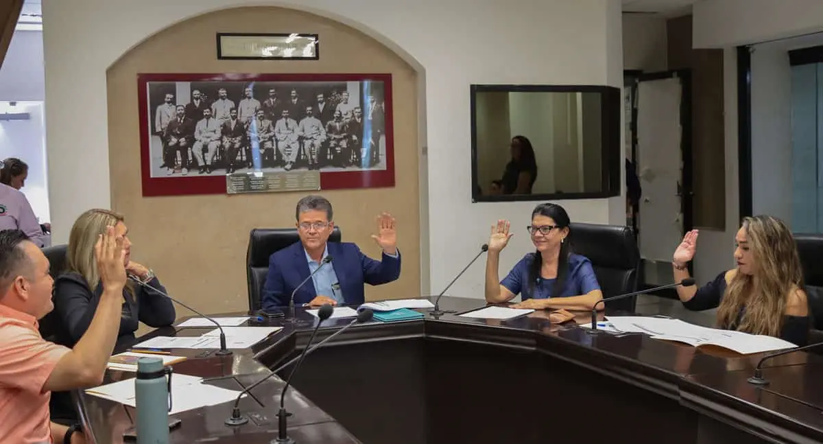 Diputados realizan audiencias públicas para selección de cargos en órganos