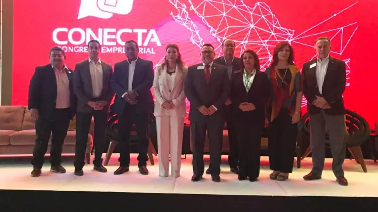 Este jueves dio inicio el Conecta Congreso Empresarial. (Foto: Especial/EXPRESO)