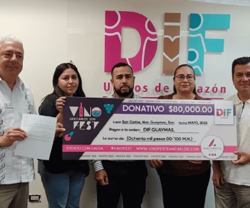 Organizadores del Vino Fest San Carlos 2023 entregan donativos