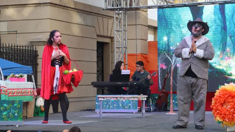Presentan obra de Caperucita Roja en Fiestas del Pitic 2023 (Foto: Carolina Munguía/EXPRESO)