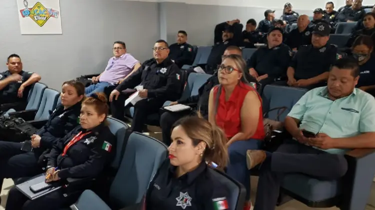 Policías son capacitados en uso de Naloxonona (Foto:Especial/EXPRESO)