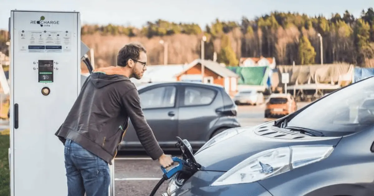 Impulsan la fabricación de autos eléctricos en México