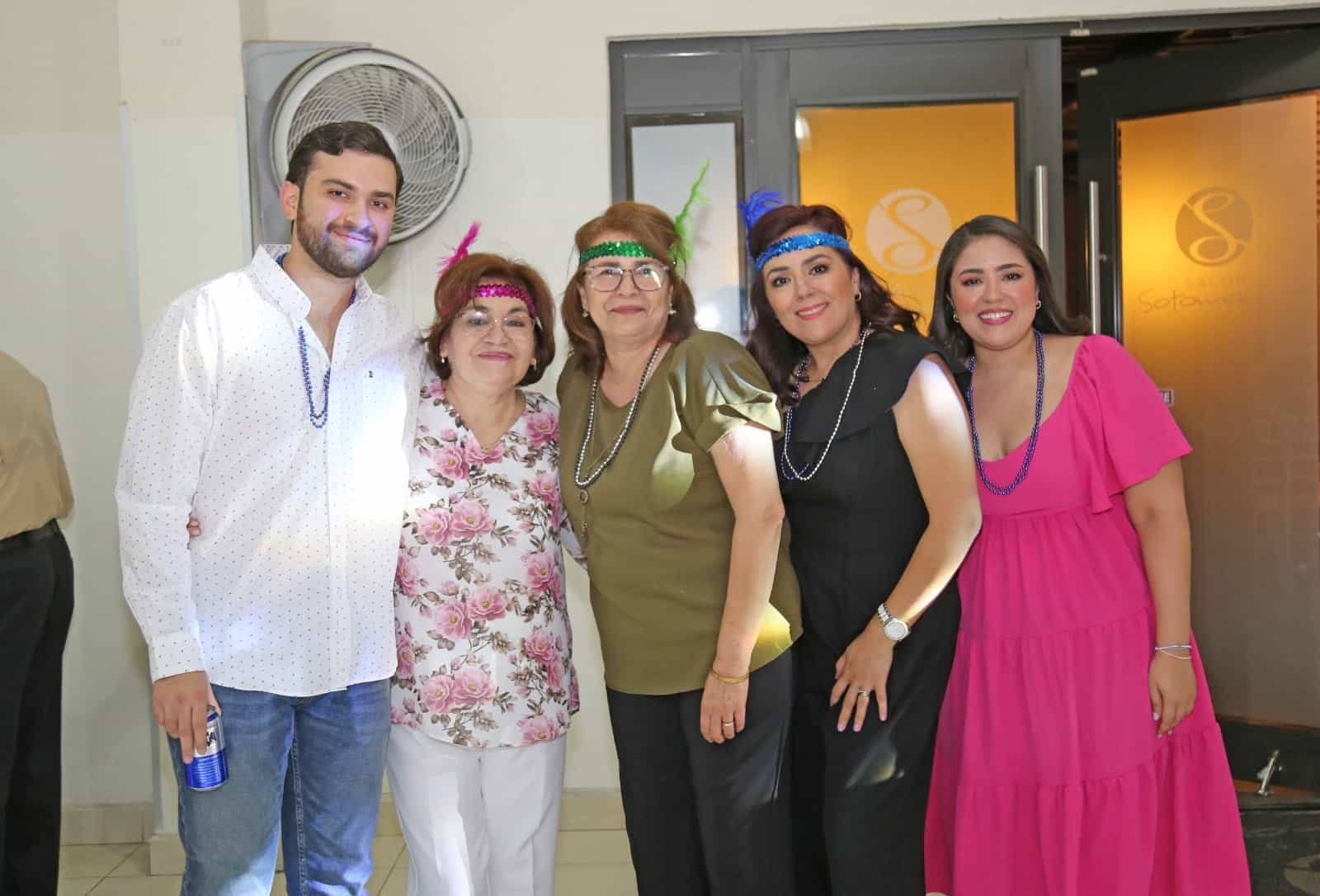 María Dolores Leyva Valencia celebra 70 años