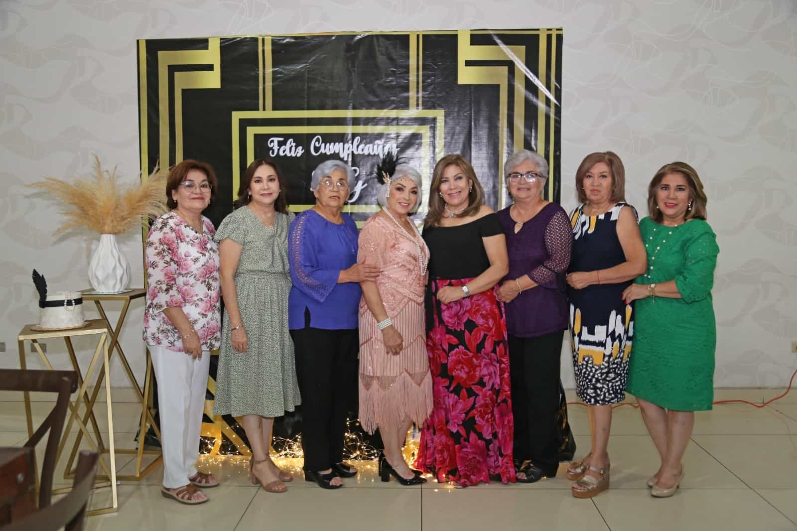 María Dolores Leyva Valencia celebra 70 años