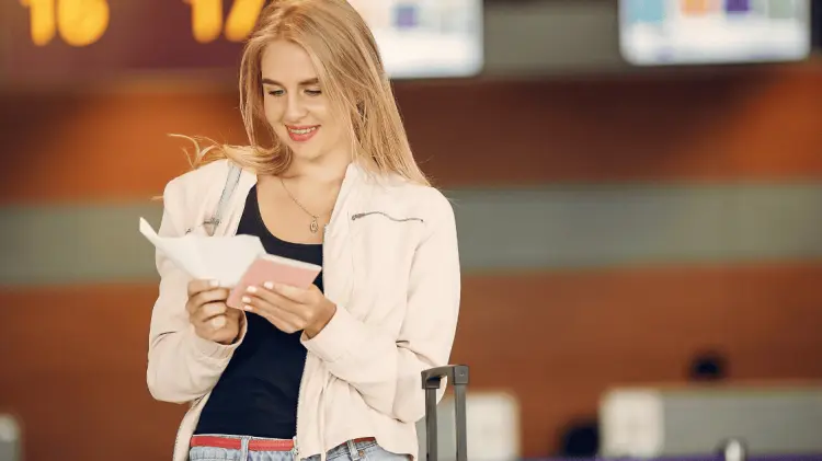 Conoce la antelación con la que debes comprar tu boleto de avión. (Foto: Freepik/Ilustrativa)