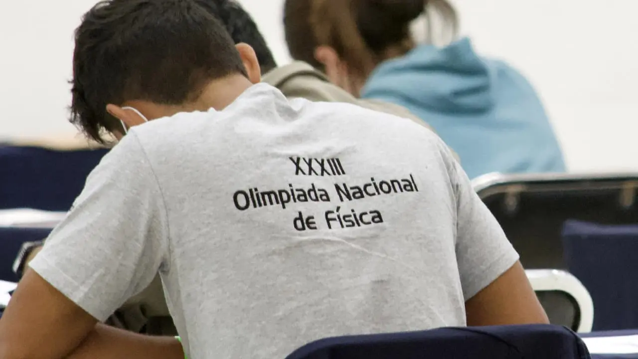 Olimpiada Mexicana de Física cancela participación en Europa por recursos