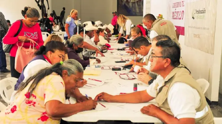 Programas de Beienestar benefician a Álamos (Foto:John Castellón/EXPRESO)