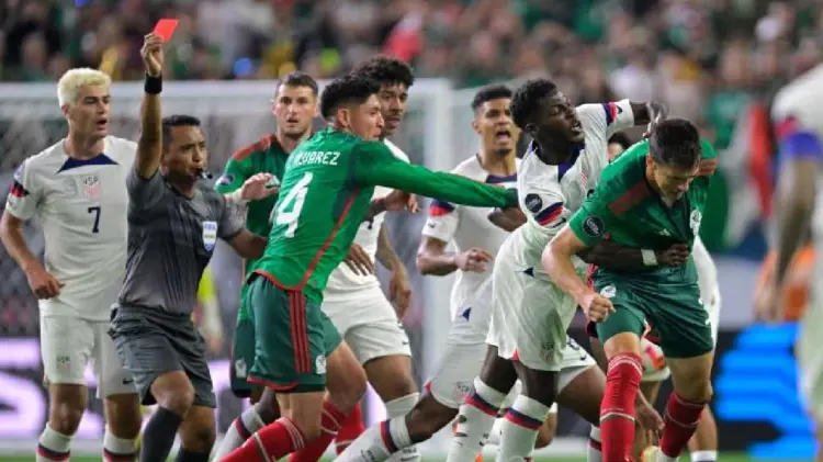 La Selección Mexicana tuvo una noche de pesadilla contra Estados Unidos (Foto: Mexsport / EXPRESO)