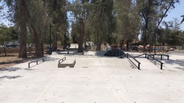 Ya casi está lista la nueva pista de patinaje del Parque Infantil Ostimuri