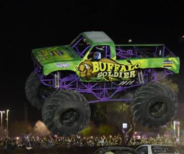 Se lleva a cabo el Monster Truck HMO ¡Con 10 mil asistentes!