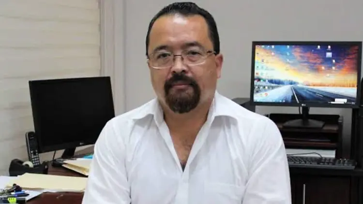 Renuncia Daniel Apocada a Tesorería en Guaymas