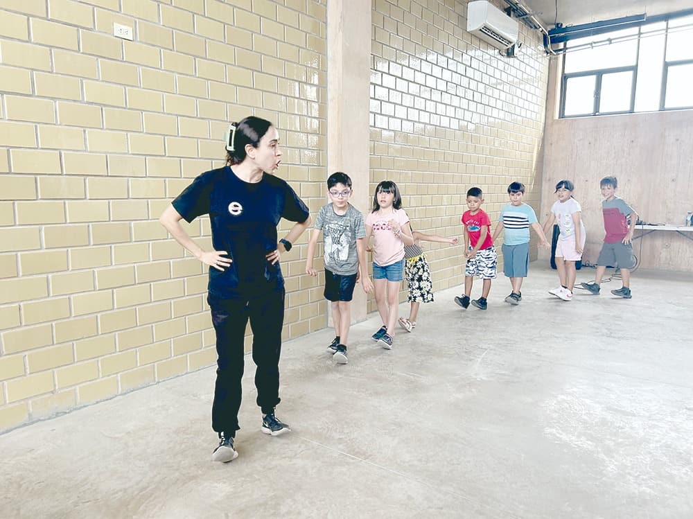 Construyen comunidad con arte en Campamento Artístico de Verano