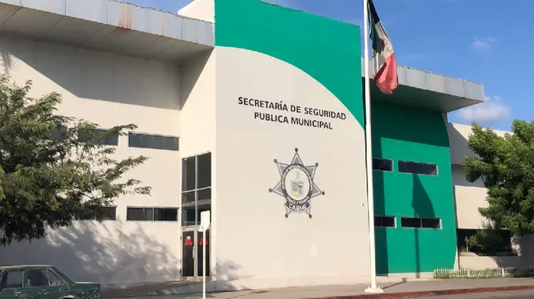 Policías manifestantes reportan mal actuar de autoridades (Foto:Ana Camargo/EXPRESO)