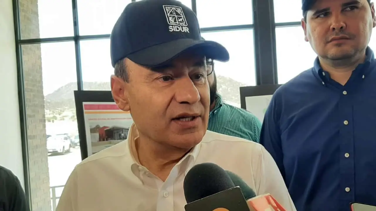 Supervisan avances del Centro de identificación genética y panteón forense