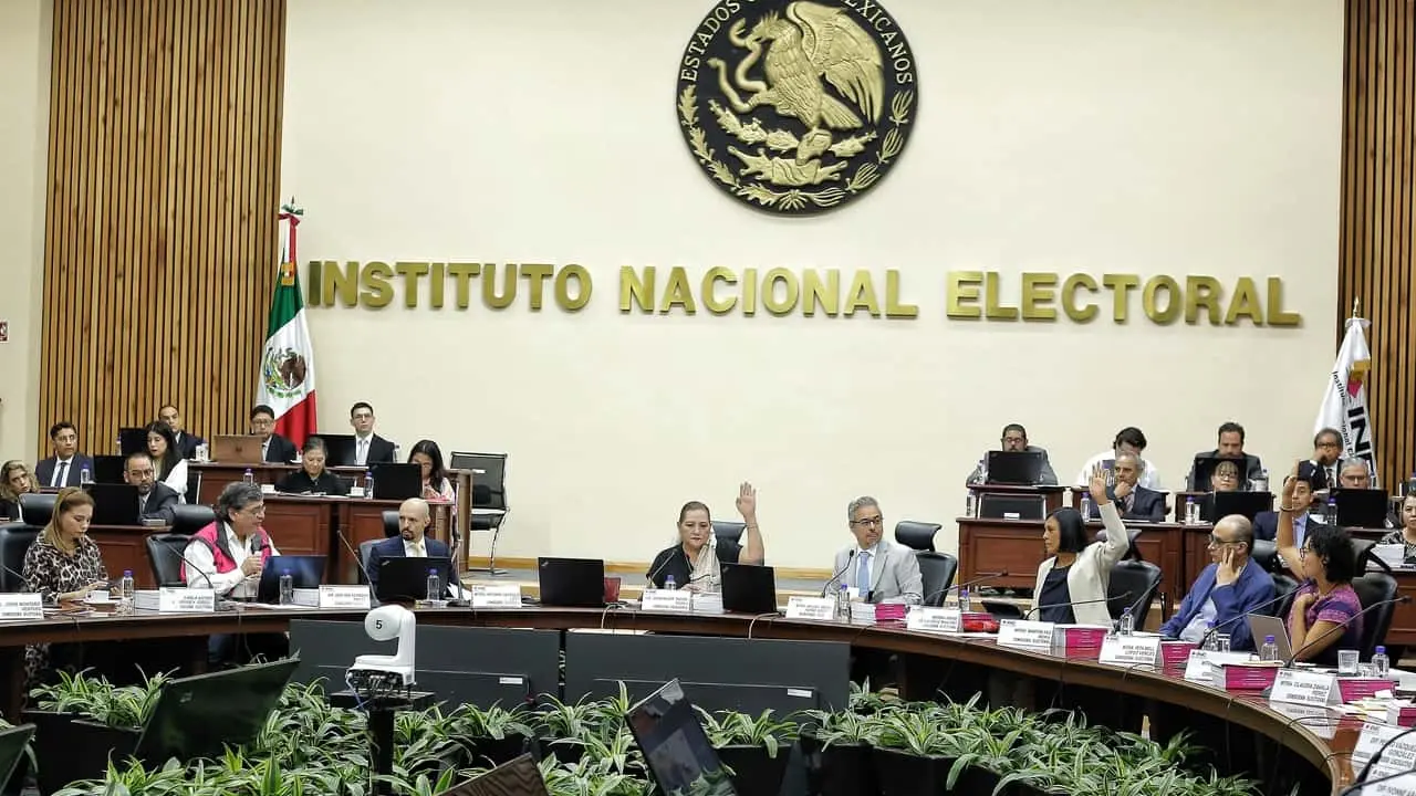 Presenta INE protocolo de seguridad a candidatos