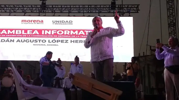 Adán Augusto López agradeció el buen recibimiento en la Perla del Mayo. (John Castellón/EXPRESO)