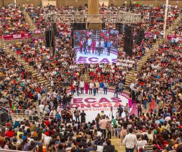 Entrega Gobernador Becas de Oportunidades