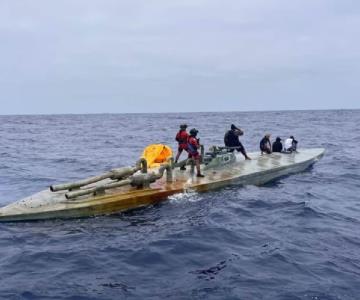 Aseguran semisumergible con 3.5 toneladas de cocaína en el Océano Pacífico