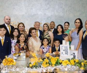 María de Jesús y Esquivel celebran 50 años de matrimonio