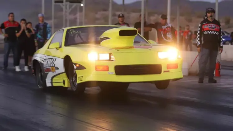 Tarde de adrenalina en el Autódromo Cerro Colorado (Foto: Jesús Ballesteros/EXPRESO)