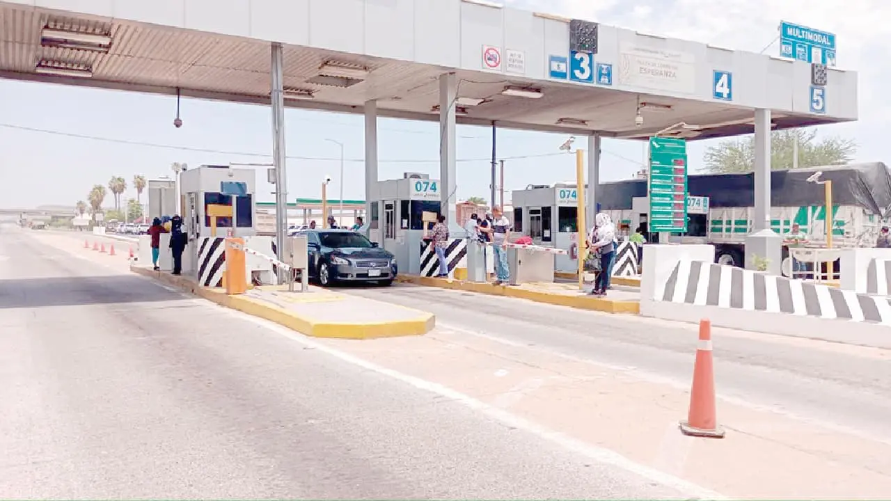 Dejan libre tránsito al sur de Sonora; toman casetas de cobro