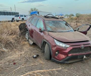 Aparatoso accidente en la Álamos-Navojoa deja dos personas sin vida