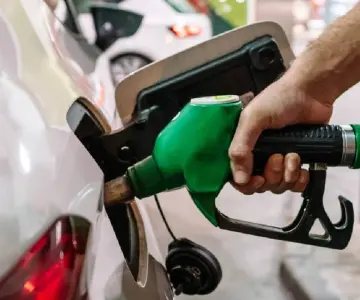 Sube precio de la gasolina tras eliminación de estímulo fiscal