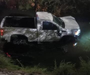 Conductor sufre paro cardíaco y cae a canal pluvial; perdió la vida