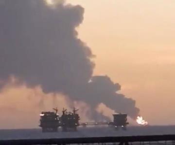 Se incendia plataforma de Pemex en Cantarell