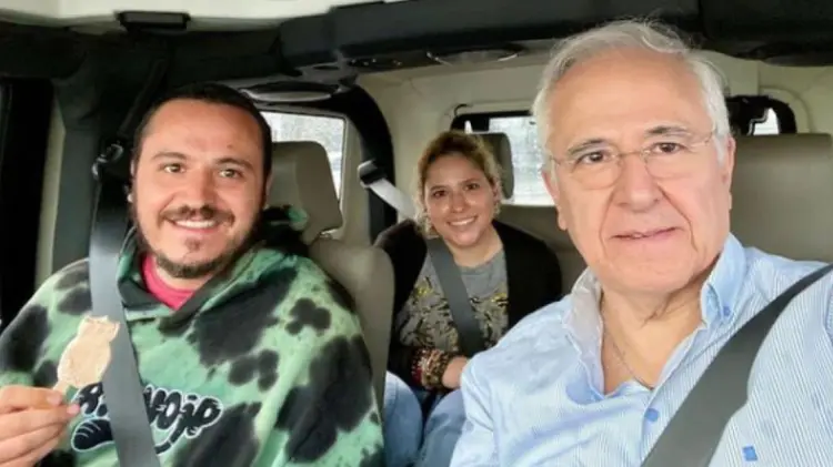 Ricardo OFarrill apareció con un mejor aspecto junto a familiares. (Foto: Instagram/marisa_lozano8)