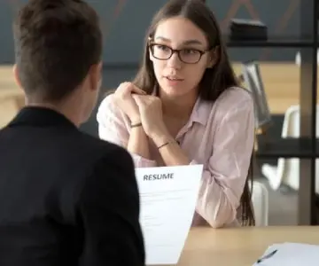 Empresas registran renuncias masivas de jóvenes en Cajeme