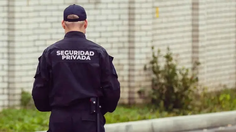 Presentan iniciativa para dignificar a trabajadores de seguridad privada (Foto:Especial/EXPRESO)