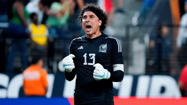 Guillermo Ochoa cumple 38 años, una vez más, con Selección Nacional. (Foto: Cortesía)