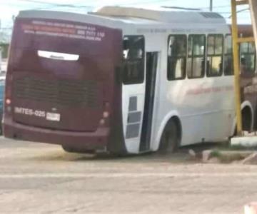 Deterioro de calles cobra factura a automovilistas en Navojoa