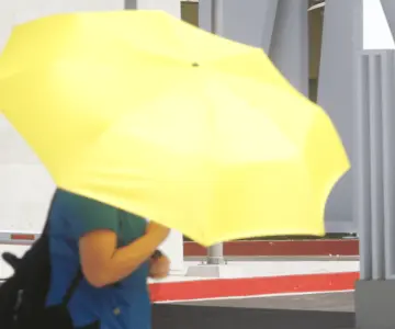 Altas temperaturas y lluvias fuertes marcan el clima de hoy en Sonora