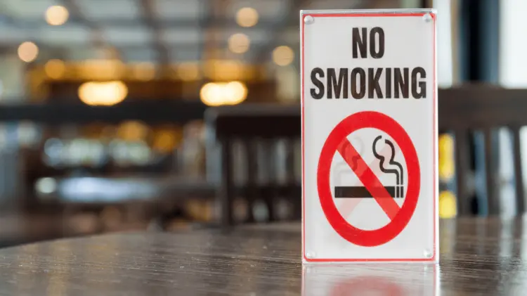 La ley antitabaco había entrado en vigor en enero pasado para los restaurantes. (Foto: Especial)