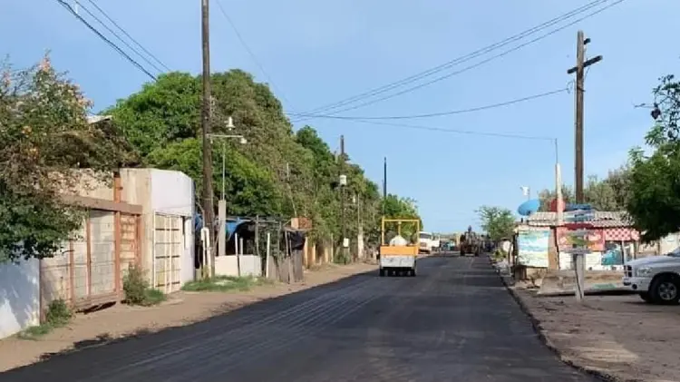 Inician obras de rehabilitación de periférico de Yavaros (Foto:John Castellón/EXPRESO)