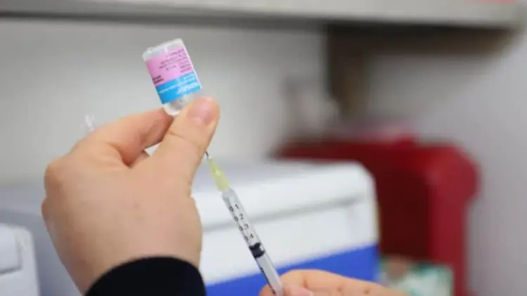 La principal medida para prevenir contagios es la vacunación, según expertos (Foto: Archivo/EXPRESO)